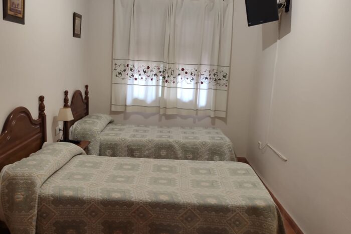 Hostal El Taxi - Apartamento 4 Camas - 1 Habitación 2 Camas