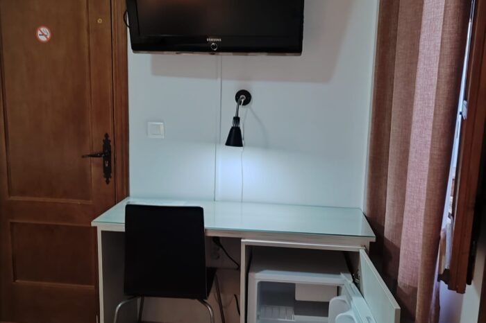Hostal El Taxi - Habitación Individual